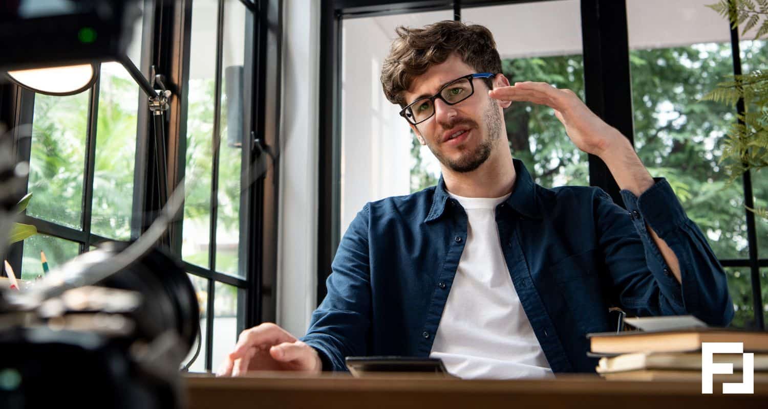 How to Sell Video Courses Online The Right Way